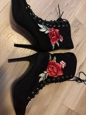 Black Lace-Up Stiletto Booties with Red Rose Embroidery